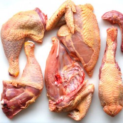 pollastre a quarts 2,8 kg aprox Molí de Bonsfills