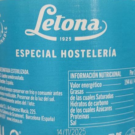 [2218] llet de vaca SEMIDESNATADA 1 l Letona no eco, envàs retornable
